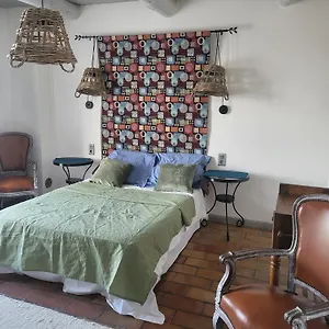 Maison De Ana , Arles France